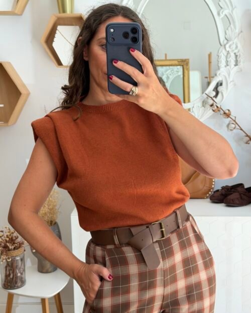 TOP CARLA