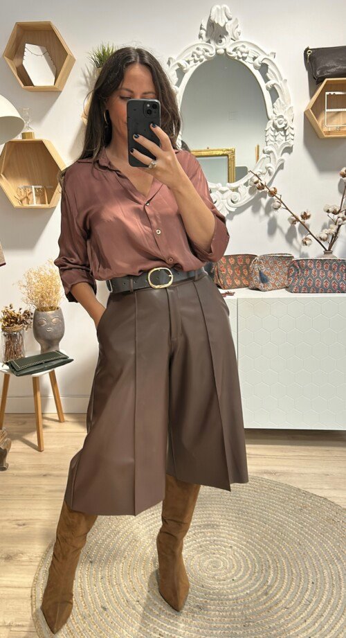 Bermudas polipiel chocolate