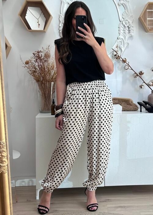 Pantalón satinado lunares
